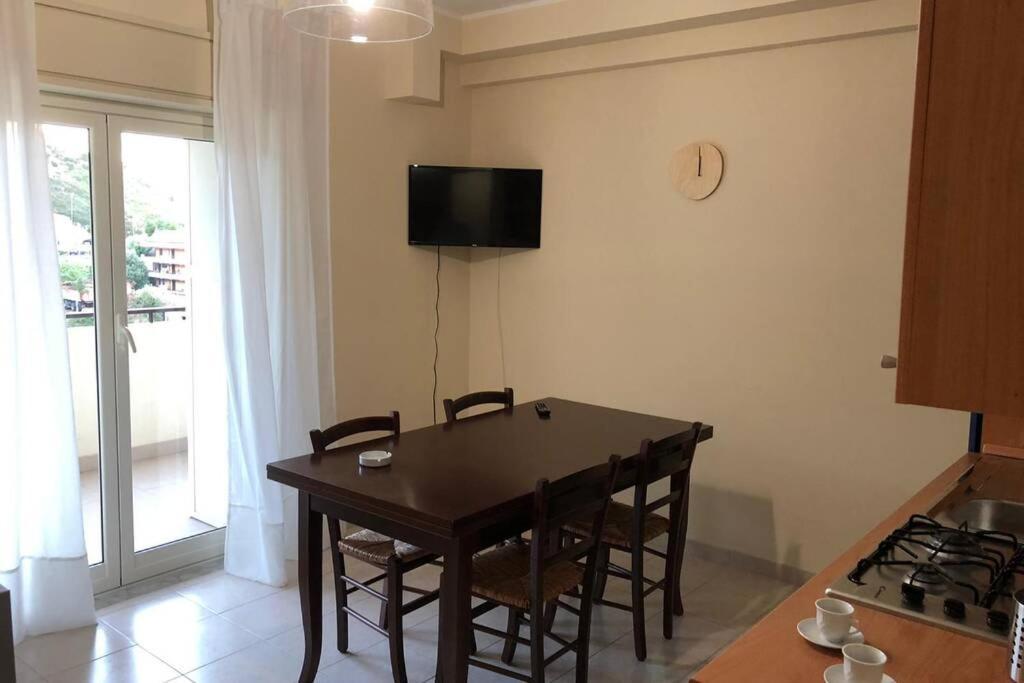 Casa Vacanze, A Due Passi Da Taormina Apartment Letojanni Exterior photo